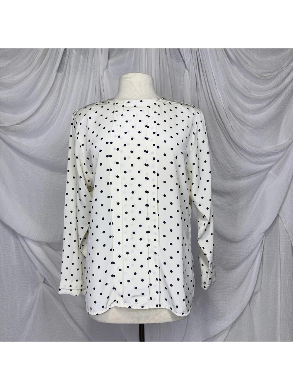 Minimalist Preppy Jones New York White Polka Dot Blouse Size 12